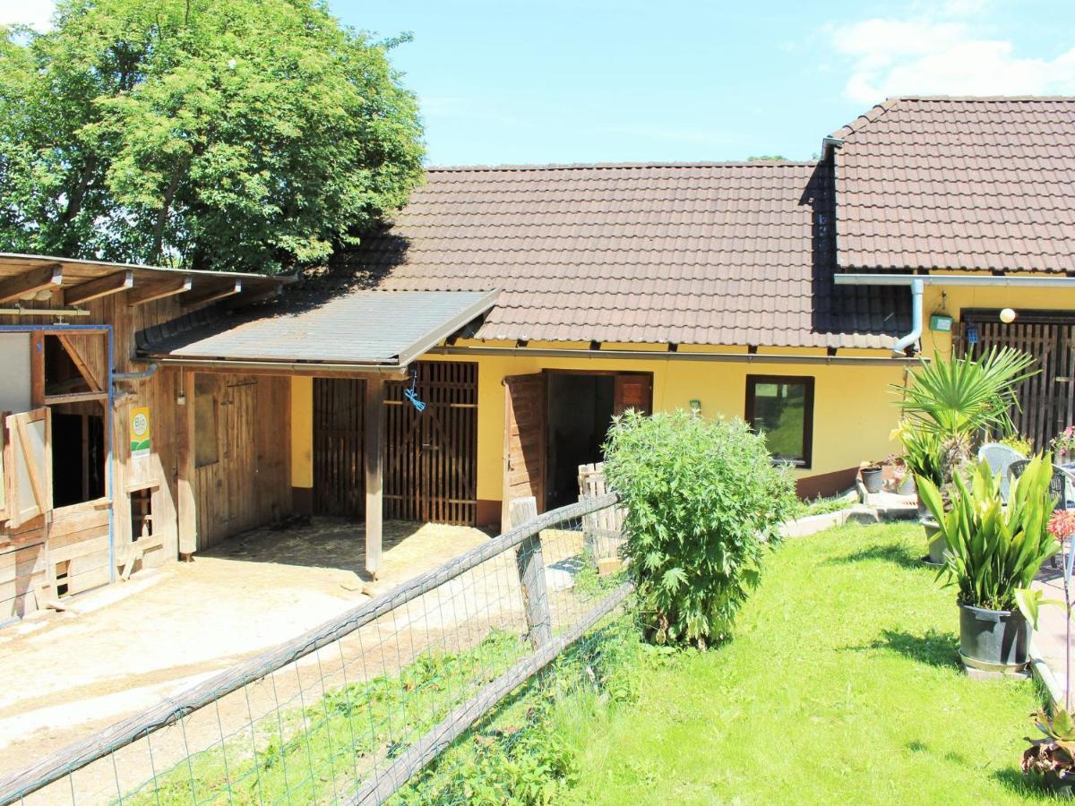 Apartment In Koettmannsdorf Near Bathing Lake Wurdach Bagian luar foto